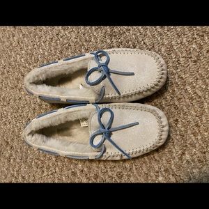 “Say I do” UGG slippers